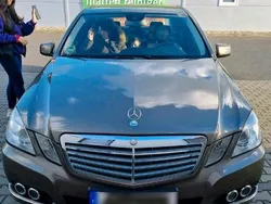 Gold Gebraucht 2009 Mercedes E350 Limousine | 7.899 € (Superpreis)