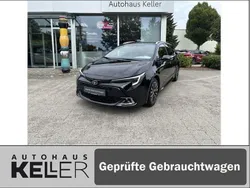 Mysticschwarz mica Gebraucht 2023 Toyota Corolla Team Kombi | 28.960 € (Etwas zu teuer)
