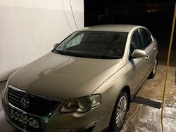 Beige Gebraucht 2007 VW Passat Comfortline Limousine | 4.600 € (Etwas zu teuer)