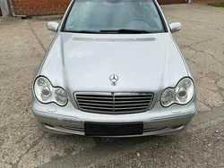 Silber Gebraucht 2004 Mercedes C200 Kombi | 1.399 € (Fairer Preis)
