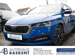 Blau Gebraucht 2022 Skoda Octavia Clever Kombi | 18.980 € (Guter Preis)