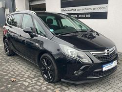 Schwarz Gebraucht 2013 Opel Zafira Tourer Van / Kleinbus | 8.740 € (Fairer Preis)