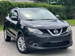 Schwarz Gebraucht 2016 Nissan Qashqai SUV | 13.999 € (Fairer Preis)