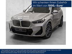 Silber Neu 2025 BMW iX1 M Sport SUV | 54.890 € (Guter Preis)