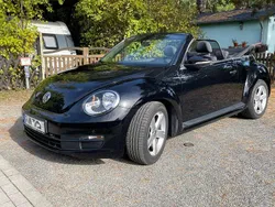 Schwarz Gebraucht 2016 VW Beetle Cabrio | 10.388 € (Superpreis)