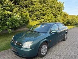 Grün Gebraucht 2002 Opel Vectra Limousine | 2.790 € (Teuer)