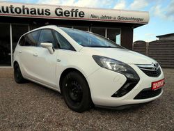 Weiß Gebraucht 2016 Opel Zafira Tourer Business Innovation Van / Kleinbus | 12.990 €