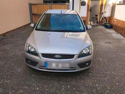 Silber Gebraucht 2006 Ford Focus Kombi | 1.500 € (Fairer Preis)