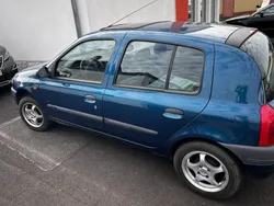Blau Gebraucht 1999 Renault Clio II Kleinwagen | 590 € (Guter Preis)