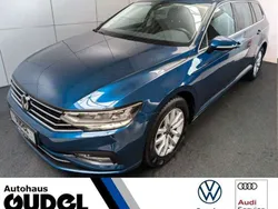 Aquamarinblau metallic Gebraucht 2023 VW Passat Business Kombi | 25.840 € (Fairer Preis)