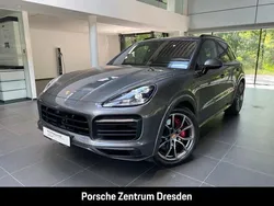 Quarzitgraumetallic (metallic) Gebraucht 2021 Porsche Cayenne SUV | 84.900 € (Fairer Preis)