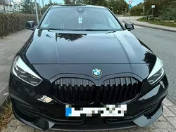 Schwarz Gebraucht 2020 BMW 118 Kleinwagen | 22.500 €