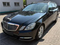 Schwarz Gebraucht 2010 Mercedes E220 Kombi | 7.300 €