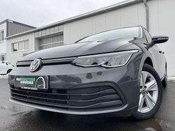 Grau Gebraucht 2022 VW Golf VIII Life Kombi | 21.860 € (Fairer Preis)