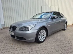 Grau Gebraucht 2003 BMW 520 Limousine | 7.999 € (Teuer)