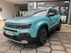 Blau Gebraucht 2023 Jeep Avenger EV Altitude SUV | 27.990 € (Etwas zu teuer)