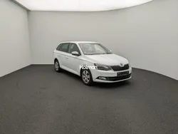 Weiß Gebraucht 2017 Skoda Fabia Ambition Kombi | 5.294 € (Superpreis)