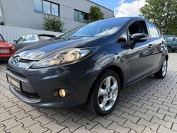 Grau Gebraucht 2009 Ford Fiesta Trend Kleinwagen | 3.990 € (Fairer Preis)
