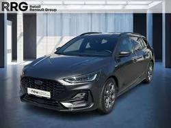 Grau Gebraucht 2024 Ford Focus ST-Line X Limousine | 25.960 € (Guter Preis)