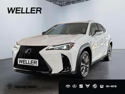 Weiss Neu 2025 Lexus UX 300h Sport Design Packet SUV | 38.690 € (Superpreis)