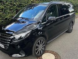 Schwarz Gebraucht 2025 Mercedes V300 Avantgarde Van / Kleinbus | 110.000 €