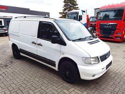 Weiß Gebraucht 2002 Mercedes Vito Van / Kleinbus | 2.200 € (Etwas zu teuer)