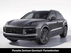 Quarzitgrau Gebraucht 2024 Porsche Cayenne SUV | 98.850 € (Superpreis)