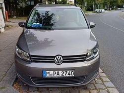 Gebraucht 2010 VW Touran Comfortline Van / Kleinbus | 7.250 € (Fairer Preis)