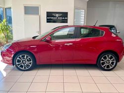 Rot Gebraucht 2018 Alfa Romeo Giulietta Super Kleinwagen | 11.990 € (Fairer Preis)