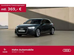 Mythosschwarz metallic Neu 2025 Audi A1 Advanced Plus Kleinwagen | 33.078 € (Teuer)