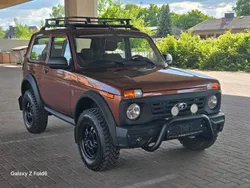 Braun Gebraucht 2021 Lada niva SUV | 25.000 €