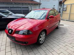 Rot Gebraucht 2005 Seat Ibiza Limousine | 2.699 € (Etwas zu teuer)