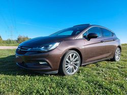 Braun Gebraucht 2015 Opel Astra Innovation Limousine | 7.099 € (Fairer Preis)