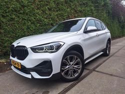Weiß Gebraucht 2020 BMW X1 Executive SUV | 16.300 € (Teuer)