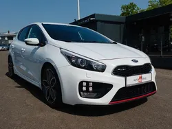 Weiß Gebraucht 2018 Kia Ceed GT-Track Limousine | 12.900 € (Guter Preis)