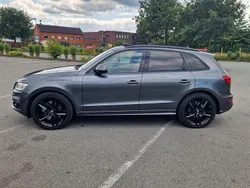 Grau Gebraucht 2015 Audi SQ5 Competition SUV | 20.200 € (Fairer Preis)