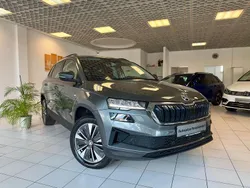 Graphite grey Gebraucht 2022 Skoda Karoq Tour SUV | 25.980 € (Guter Preis)