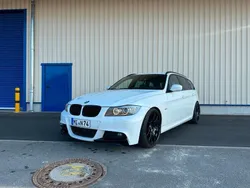 Weiß Gebraucht 2010 BMW 320 M Sport Kombi | 5.900 € (Fairer Preis)
