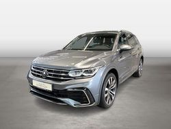 Grau Gebraucht 2022 VW Tiguan Allspace R-line SUV | 36.220 € (Superpreis)