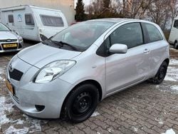 Silber Gebraucht 2007 Toyota Yaris Sol Kleinwagen | 4.350 € (Fairer Preis)