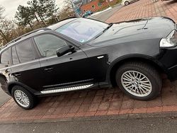 Schwarz Gebraucht 2009 BMW X3 SUV | 7.000 € (Fairer Preis)