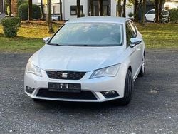 Silber Gebraucht 2014 Seat Leon I-Tech Limousine | 5.950 € (Etwas zu teuer)