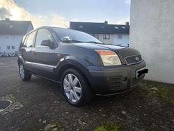 Schwarz Gebraucht 2007 Ford Fusion Limousine | 1.500 € (Superpreis)