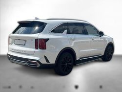 Weiß metallic Gebraucht 2022 Kia Sorento Platinum SUV | 40.820 € (Etwas zu teuer)