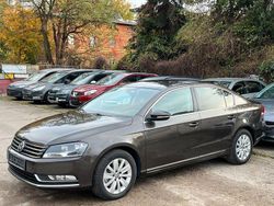 Schwarz Gebraucht 2013 VW Passat Comfortline Limousine | 8.999 € (Fairer Preis)