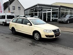 Beige Gebraucht 2008 VW Passat Kombi | 2.900 € (Guter Preis)