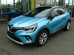 Blue metallic Gebraucht 2021 Renault Captur SUV | 17.950 € (Fairer Preis)