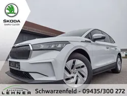 Moon weiss perleffekt met. Gebraucht 2021 Skoda Enyaq iV SUV | 33.990 €