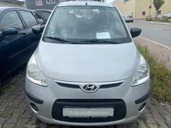 Silber Gebraucht 2010 Hyundai i10 Kleinwagen | 2.500 € (Guter Preis)