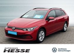 Kings red (metallic) Gebraucht 2023 VW Golf VIII Life Kombi | 29.950 € (Teuer)